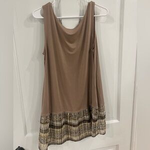 Logo by Lori Goldstein knit tank with two toned lace trim